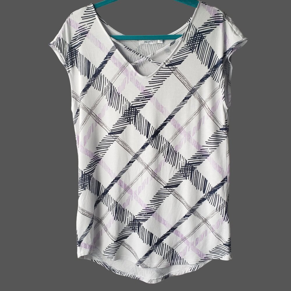 Ricki's Women's White Patterned Short Sleeve Top Size Medium